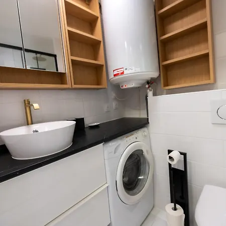 Superbe T2 Avec Piscine Et Climatisation Proche Plages - Fr-1-677-58 Apartment *